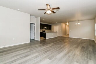 13417 Henneman Dr in Pflugerville, TX - Building Photo - Building Photo