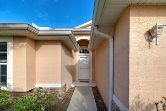 2134 Boxwood St in North Port, FL - Building Photo - Building Photo