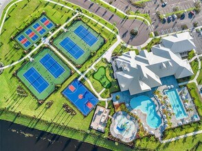 14740 Lyla Ter in Bradenton, FL - Building Photo - Building Photo