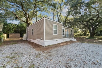 1904 E Anderson St in Savannah, GA - Building Photo - Building Photo