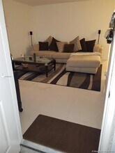 639 NE 10th Ave-Unit -N/A in Fort Lauderdale, FL - Building Photo - Building Photo