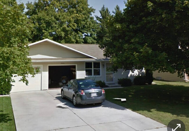 property at 2688 Lavender Ln