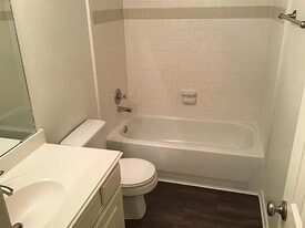 22508 Red River Dr, Unit 2-222 in Katy, TX - Building Photo