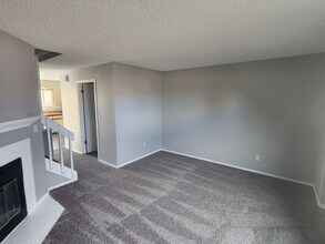 8069 Lexington Park Dr in Colorado Springs, CO - Building Photo - Building Photo