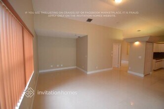20241 NW 8th St in Pembroke Pines, FL - Building Photo - Building Photo