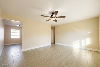 5453 Eleventh Ave in Ft. Myers, FL - Building Photo - Building Photo