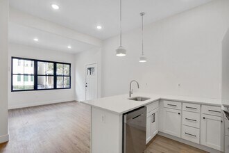 59 Gardner Ave in Jersey City, NJ - Building Photo - Building Photo
