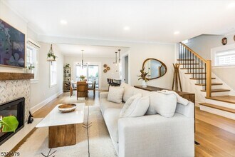 152 Essex Ave in Glen Ridge, NJ - Building Photo - Building Photo