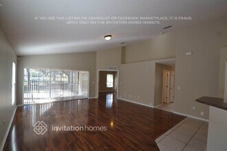 6651 Cambridge Park Dr in Apollo Beach, FL - Building Photo - Building Photo