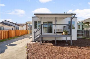 19770 Sprague Ct in Castro Valley, CA - Building Photo