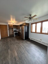 12517 Elm St, Unit 2 in Blue Island, IL - Foto de edificio - Building Photo