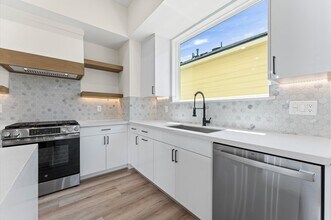 4102 Alice St in Houston, TX - Building Photo - Building Photo
