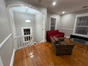 548 High St in Medford, MA - Building Photo - Building Photo