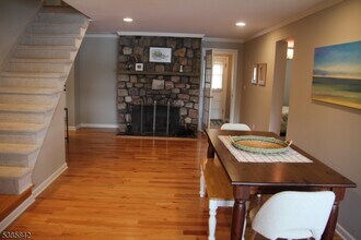 36 Old Lakeside Rd S in West Milford, NJ - Building Photo - Building Photo