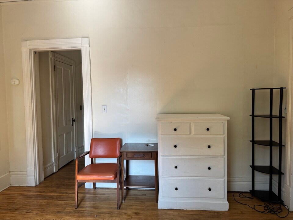 210 Stewart Ave, Unit 1C in Ithaca, NY - Building Photo