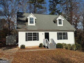 4825 Red Oak Dr in Gainesville, GA - Building Photo