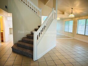 2775 Palo Alto Ave in Clovis, CA - Building Photo - Building Photo