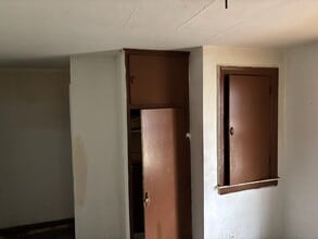 1422 N 54th St in East St. Louis, IL - Building Photo - Building Photo