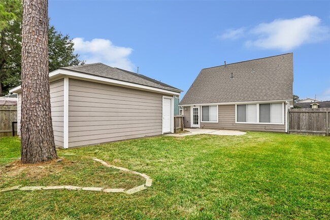 19106 Spruce Bough Ln