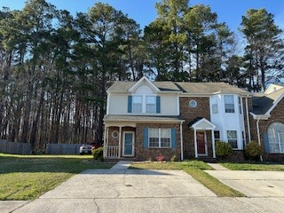 916 S Lake Cir in Chesapeake, VA - Building Photo