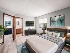 8237 Goldsmith Dr in Reynoldsburg, OH - Building Photo - Building Photo