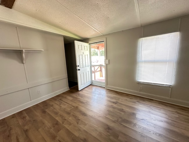 124 Mattingly Ln in Hot Springs National Park, AR - Building Photo - Building Photo