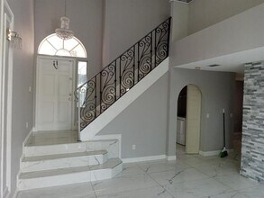 1602 SW 159th Ave in Pembroke Pines, FL - Building Photo - Building Photo