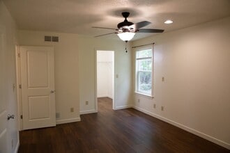 204 Potomak Trail in Winchester, VA - Building Photo - Building Photo