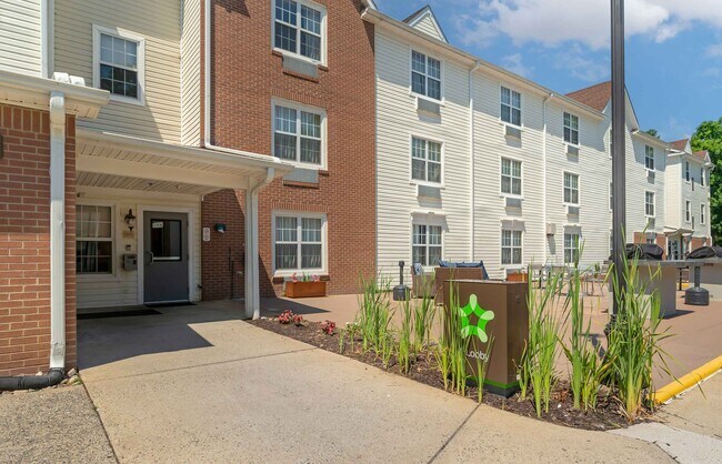 Furnished Studio-Newport News - Yorktown in Yorktown, VA - Building Photo - Building Photo