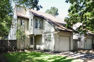 Washington Square Townhomes