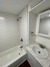 3085 Grace St in Columbus, OH - Building Photo - Building Photo