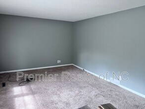 4753 Eastwin Dr in Winston-Salem, NC - Building Photo - Building Photo