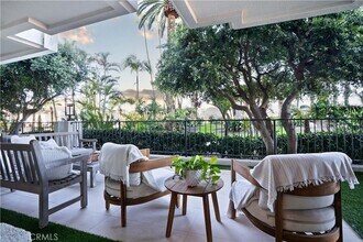 601 Lido Park Dr, Unit G in Newport Beach, CA - Building Photo - Building Photo