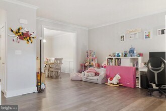 937 Marzoff Rd in Deale, MD - Building Photo - Building Photo