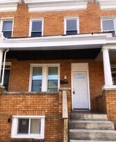2631 E Preston St in Baltimore, MD - Building Photo