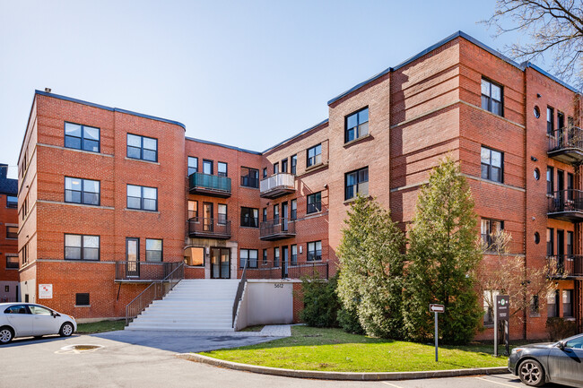 5612 Decelles Av in Montréal, QC - Building Photo - Building Photo