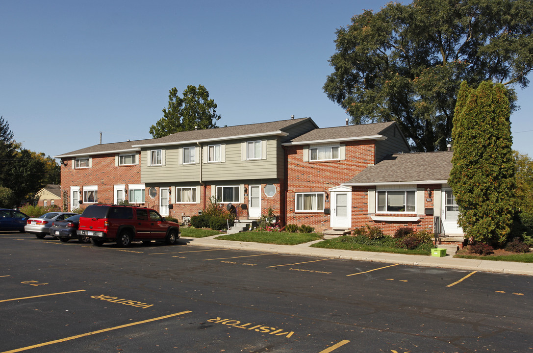 Highlands Cooperative Assn in Lansing, MI - Building Photo