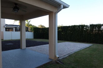 14718 Fells Ln in Orlando, FL - Building Photo - Building Photo