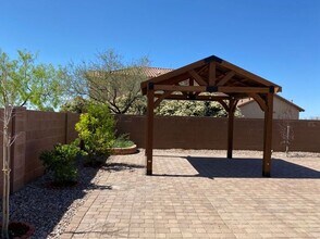 3411 W Tail Feather Dr in Marana, AZ - Building Photo - Building Photo