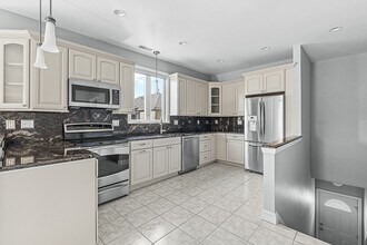 76-78 Bradbury Ave in Medford, MA - Building Photo - Building Photo