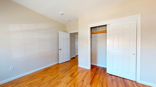 241 Havre St in Boston, MA - Building Photo - Building Photo