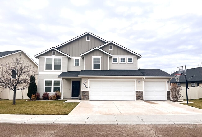 16848 N Breeds Hill Ave in Nampa, ID - Building Photo - Building Photo