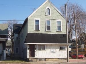 1800 W Greenfield Ave in Milwaukee, WI - Building Photo - Building Photo