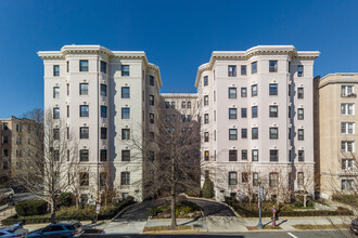 California House in Washington, DC - Building Photo - Primary Photo