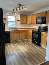 134 Johnson St in Chapel Hill, NC - Building Photo - Building Photo