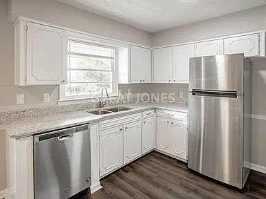 2204 5th Ave in Phenix City, AL - Building Photo - Building Photo