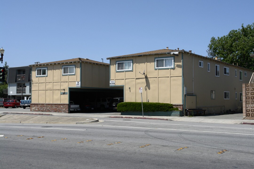 217 5th Ave in Redwood City, CA - Foto de edificio