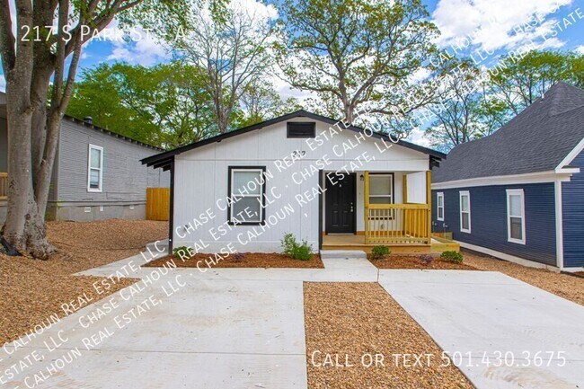 property at 217 S Park St