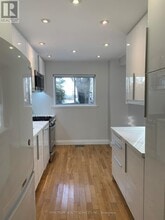 25-25 Esterbrooke Ave in Toronto, ON - Building Photo - Building Photo
