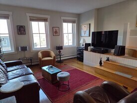 70 Clarendon St, Unit 4 in Boston, MA - Building Photo